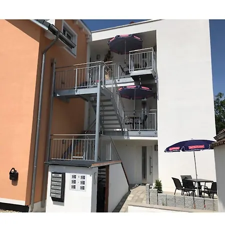 Bodensee Sunshine & Apts. Uhldingen-Muehlhofen