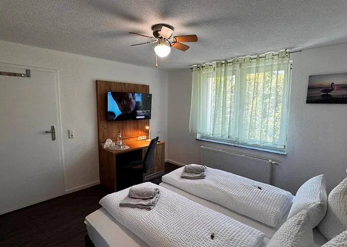 Bodensee Sunshine & Apts. Oda ve Kahvaltı 3*