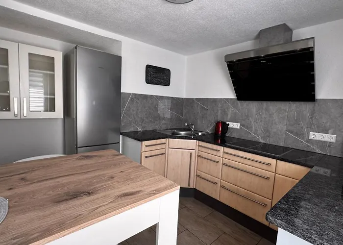 Bodensee Sunshine & Apts. 3* Uhldingen-Mühlhofen